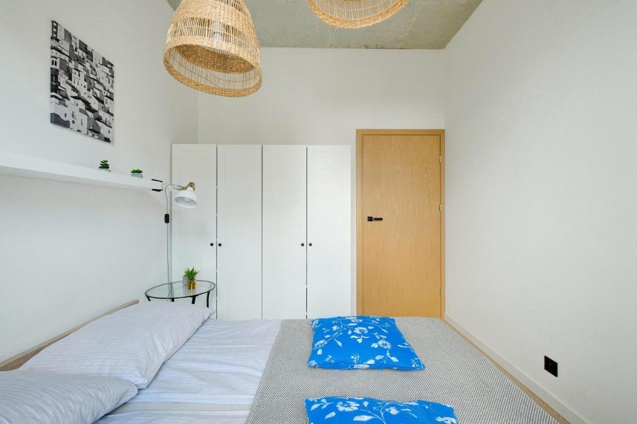 Apartamento Patriotów 303 Varsovia Exterior foto